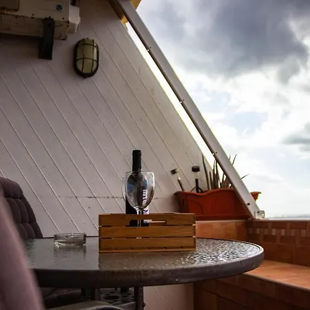 Looking The Views - 214 Διαμέρισμα *