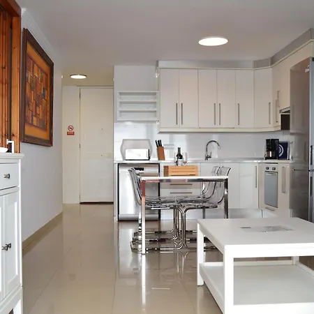 Looking The Views - 214 Διαμέρισμα *